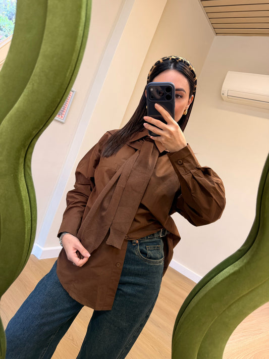 Camicia con copri spalle